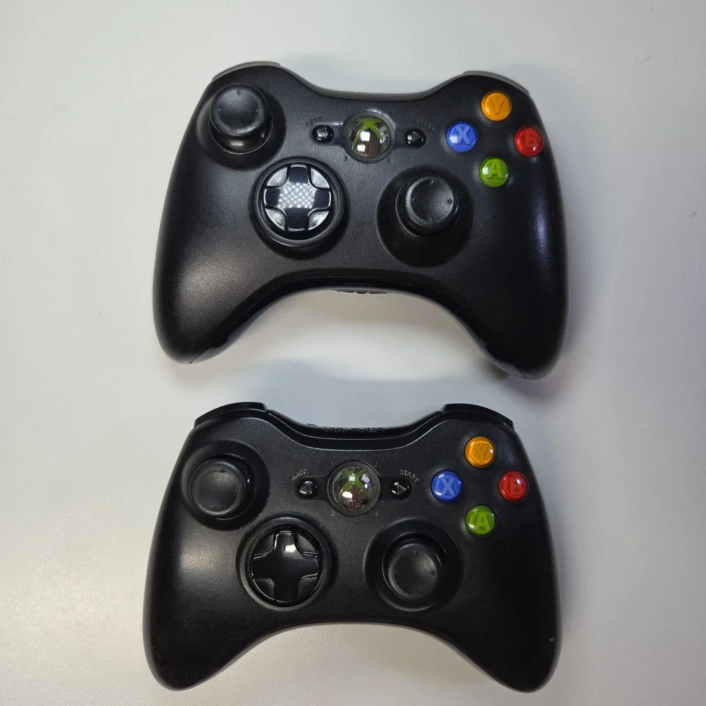 Microsoft Xbox 360 Wireless Controller Black Pair Untested